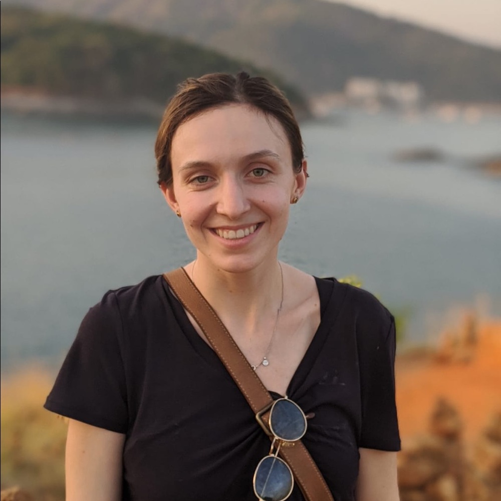 Meet your Posher, Madeleine